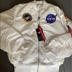 Alpha Industries L-2b NASA Men’s Bomber